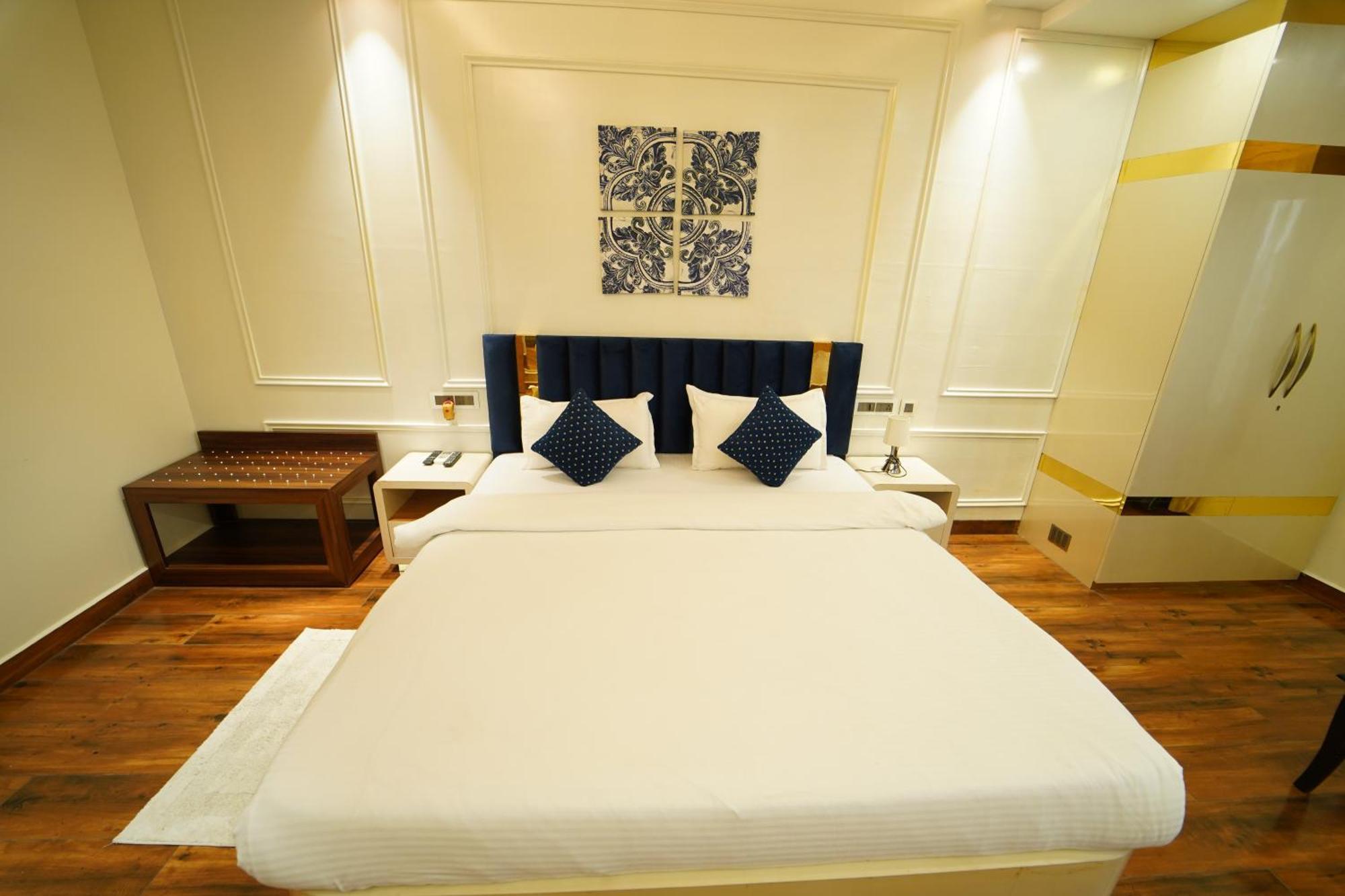 Hotel Ananta Sayana Bhubaneswar Extérieur photo